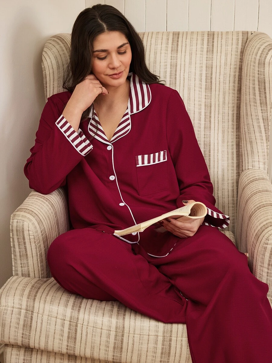 Doze Lane Bubble Crinkle Print Striped Colorblock Button-Front Plus Size Pajama Set - Red - View 1