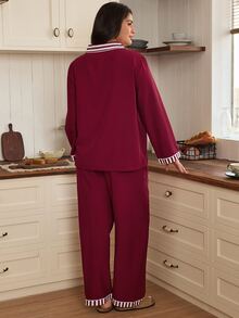 Doze Lane Bubble Crinkle Print Striped Colorblock Button-Front Plus Size Pajama Set - Red - View 2