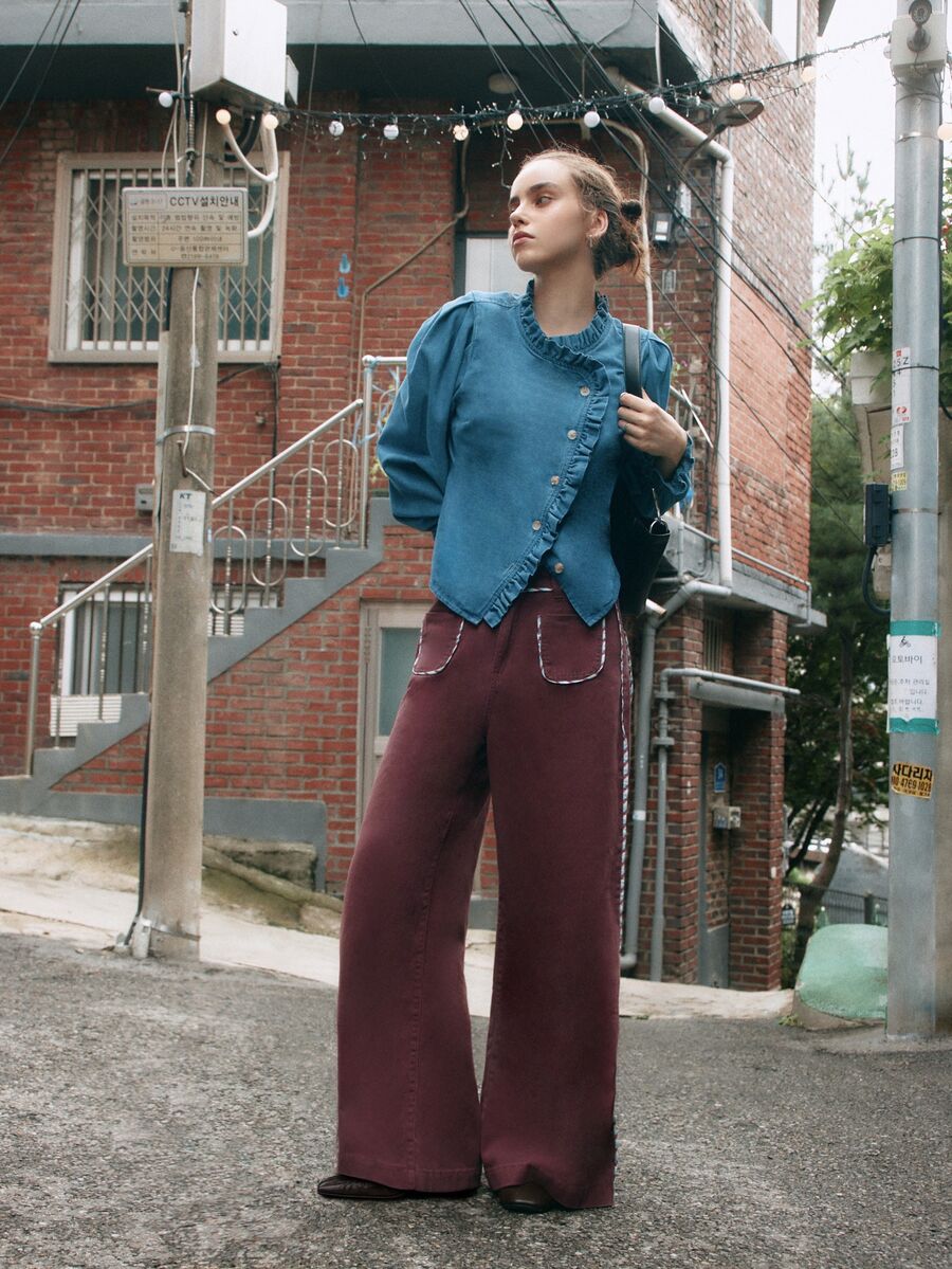 Nöista Wide Leg Denim Trousers With Contrast Waist And Pockets. Fall Winter, Casual Retro, Everyday, Back To School. White And Burgundy - Purple - View 1