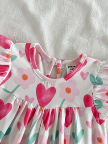 SHEIN Vintaside Kids 2026夏季新款女童彩色愛心與花朵荷葉袖洋裝，嬰兒女童寬鬆A字娃娃裙，清新滿版愛心與花朵印花圓領公主裙，適合外出與拍照的百搭夏季穿搭 - 粉色 - 查看 8