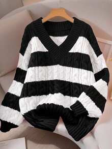 Linhara CURVE Plus Size Women's Autumn/Winter Fashion Elegant Contrast Black & White Striped Cable Knit Long Sleeve Loose Fit Slimming Pullover Sweater, Suitable For Casual, Daily Outings And More - Black and White - View 2