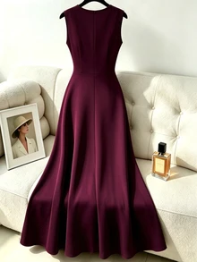 SHEIN 女款新款V領優雅長版無袖洋裝，派對洋裝，約會洋裝 - Bold Plum - 查看 2