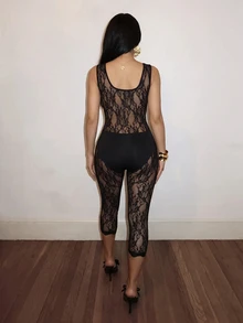 Slaydiva Women High Waist Lace Cropped Leggings Knit Splicing Crotch Bodycon Mid-Calf Tight Capri Pants Halloween Club Night Out Black Floral Summer Sexy - Black - View 5