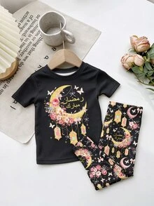 SHEIN 1pc Muslim Girls Black Stars And Moon Design Cute Summer Birthday Homewear Set,Snug Fit Round Neck Short Sleeve Top And Pants For Parties,Outings - Multicolor - View 2
