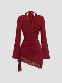 Sweetra Gaun Pendek Wanita Premium Elegan dengan Motif Patchwork, Renda Warna Senada & Hemline Asimetris Merah, Leher U Besar - Burgundy - View 2