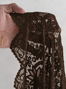 Rustia 大尺碼女款長袖修身蕾絲上衣，長版開衩下擺，適合初秋 - 棕色 - 查看 5
