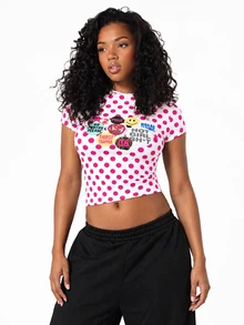 SUMWON Polka Dot Crop Slim Fit Tee With Novelty Sticker Graphic Print Crew Neck Short Sleeve Fitted Top - Hot Pink - View 1