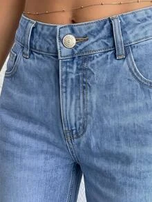 SHEIN بنطلون جينز مستقيم بخصر عالي وقصة عادية بأسلوب كاجوال كارغو بلون أزرق فاتح مغسول مع أزرار أمامية للخروج وحفلات أعياد الميلاد - أزرق فاتح - مشاهدة 4