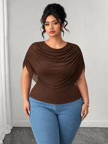 Elenzga تي شيرت نسائي مقاس كبير بلون موحد مع طيات وياقة شال أنيق وكاجوال مناسب للاستخدام اليومي والحفلات والخروج والمناسبات الرسمية والتنقل والغداء والزفاف كضيف صيفي بني - بني - مشاهدة 2