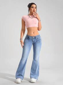 SHEIN Tall Streetwear Style Pocket Decor Low-Rise Flare Leg Jeans For Women, Tall Women - Medium Wash - View 3