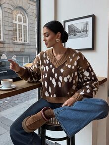 Serisse Women's Animal Print V-Neck Drop Shoulder Long Sleeve Casual Sweater - Brown - View 4