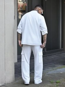 Devon Thys 男士休閒純色立領半門襟鈕扣長袖袖口設計寬鬆薄款襯衫搭配純色長褲 3D口袋裝飾通勤兩件套 - 白色 - 查看 2