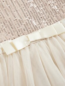 SHEIN 兒童大女孩 Pitira 杏色優雅亮片掛脖領蝴蝶結腰飾對比色薄紗無袖 A 字長禮服 正式洋裝 派對生日假期穿著 - 杏色 - 查看 9