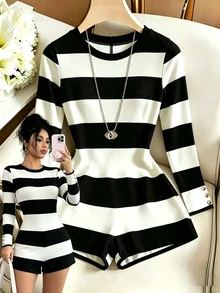 SHEIN Franclia 女款圓領條紋鈕扣長袖修身連身褲 夏季休閒度假裝 六月節慶 美國日沙灘穿搭 畢業外出上衣 優雅休閒上衣 鄉村風條紋修身黑色連身褲 - 黑與白 - 查看 2