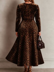 Linhara CURVE Plus Size Women's Leopard Print V-Neck Long Sleeve A-Line Pleated Elegant Dress Fall - Coffee Brown - View 2
