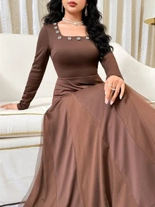 Feyla فستان طويل أنيق للنساء بياقة مربعة مزين بخرز اصطناعي وخصر مشدود للربيع/الخريف - بني - مشاهدة 3