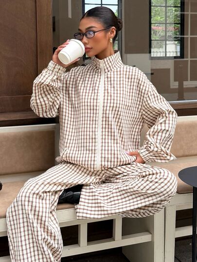 Muchica 2pcs Brown Zipper High Neck Loose Jacket And Brown Plaid Base Layer Pants, Elegant Casual Fashion Set Suitable For Autumn/Winter, Ideal For Outings And Gatherings, Women's Commuter Set, Party, Graduation, Outing, Date, Commute, Valentine's Day, Elegant, Y2K