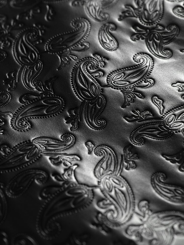 ROMWE MEN Men's Loose Fit PU Leather Jacket With Paisley Pattern - Black - View 3