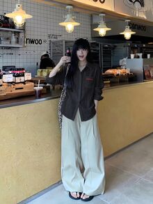 K-Vae 女款炭灰色刺繡襯衫韓版小眾百搭上衣 時尚休閒早午餐秋季款 - 黑色 - 查看 2
