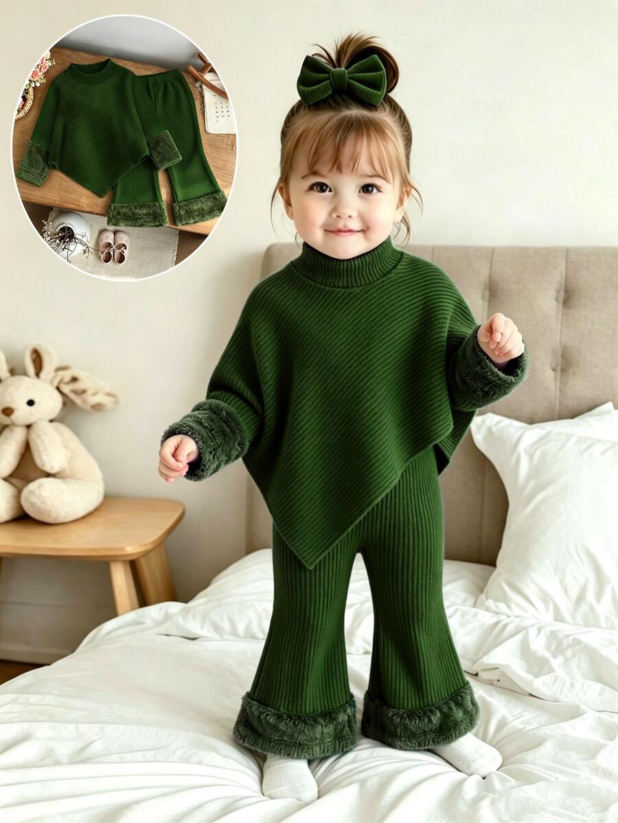 SHEIN Playful Pals 女嬰深綠色假領不對稱針織兩件套服裝，毛茸茸絨毛拼接袖口與喇叭褲腳，聖誕節 - 墨綠色 - 查看 1