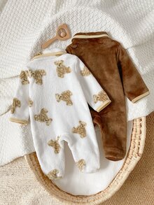 SHEIN 2件組新生兒嬰兒連身衣，秋冬法蘭絨保暖內裡加厚毛絨爬行衣，可愛熊圖案拼色滾邊長袖連腳連身衣，男嬰/女嬰居家穿著套裝 - 彩色 - 查看 3