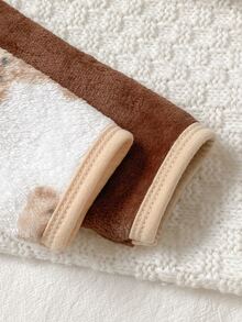 SHEIN 2件組新生兒嬰兒連身衣，秋冬法蘭絨保暖內裡加厚毛絨爬行衣，可愛熊圖案拼色滾邊長袖連腳連身衣，男嬰/女嬰居家穿著套裝 - 彩色 - 查看 8