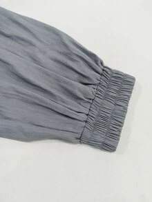 Autumn Grey Premium Padded Shoulder Pocket Textured Pleated Fabric Casual Loose Zipper Lapel Jacket Thin Outerwear - Grey - View 4