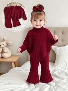 SHEIN Playful Pals 女嬰秋季休閒牛仔女孩T恤套裝，套頭高領針織羅紋刷毛布料酒紅色長袖上衣配喇叭褲，2件套套裝 - 酒紅色 - 查看 3