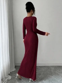 Modelyn Women Fall Winter Outfit Elegant Wine Red Round Neck Ribbed Long Sleeve Dress Shoulder Metal Decor Waist Twist Slit Fitted Dress For Party Commute - Red - View 2