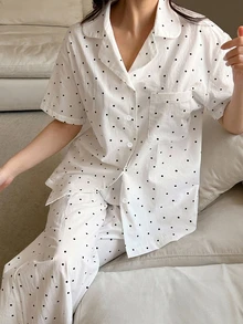 DAZY 2件組女款夏季睡衣套裝，波點滿版印花寬鬆短袖開襟上衣 & 直筒長褲 - 白色 - 查看 9