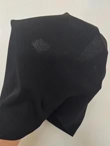 SHEIN Franclia 女款拼色金屬裝飾掛脖上衣與短褲休閒日常套裝 - 黑色 - 查看 7