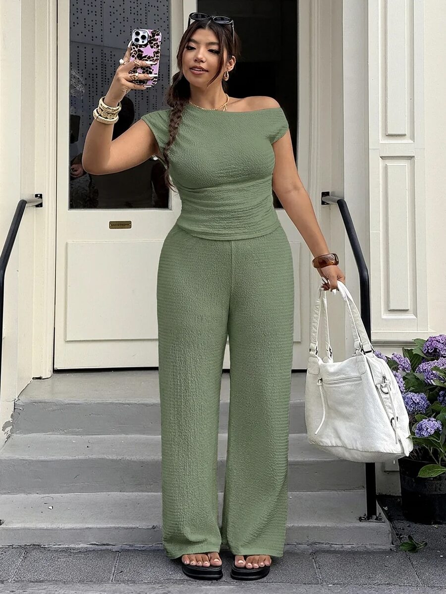 Muchica Top con cuello asimétrico fruncido y pantalones de pierna ancha talla grande - Verde Oliva - Ver 1