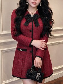 Vibekara Đầm size lớn phong cách vintage đính nơ và đá rhinestone trang trí cúc, mùa thu - Màu Đỏ Sâu - Xem 4