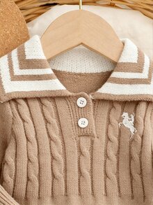SHEIN 嬰兒針織長袖 Polo 領麻花編織米色連腳連身衣，附鈕扣設計 - 駝色 - 查看 6