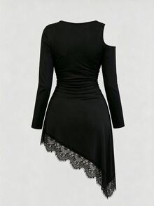 GlowEve CURVE Plus Size Asymmetric Neck Metal Buckle Solid Color Lace Patchwork Bodycon Slimming Elegant Dress For Women - Black - View 2