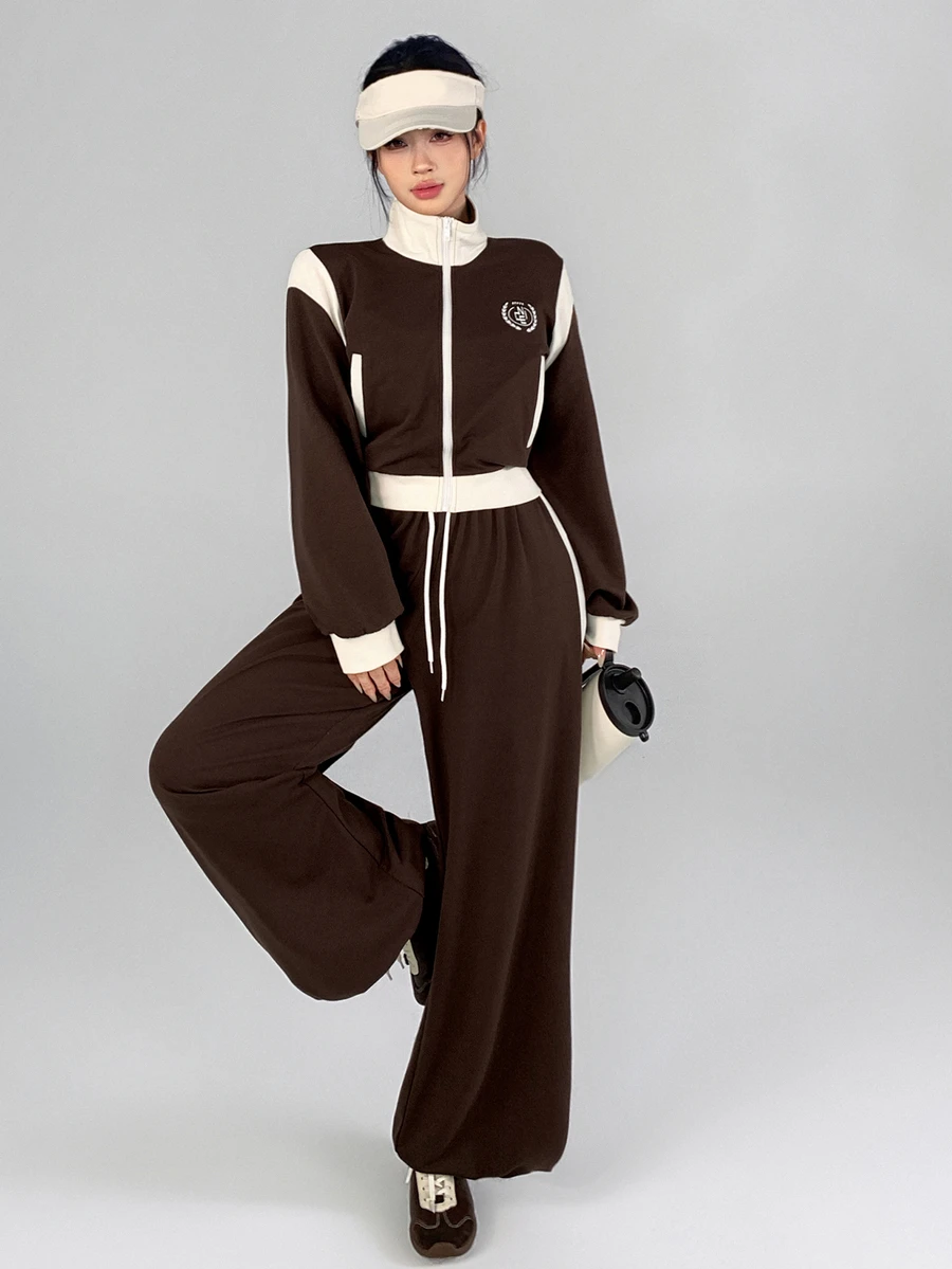 DAZY Setelan Olahraga Kasual Sehari-hari untuk Wanita: Atasan Lengan Panjang dan Celana dengan Motif Blok Warna - Coklat - View 1