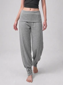 DAZY Celana Olahraga Wanita Warna Polos dengan Lipatan Pinggang dan Potongan Kaki Meruncing - Grey - View 5