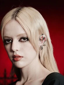 MortiRose 2pcs Bohemian Style Hollow Wing Dragon Earrings, Elf Costume Accessory, Cosplay Prop, Gothic Retro Fashion Earrings, Suitable For Party - Multicolor - View 3