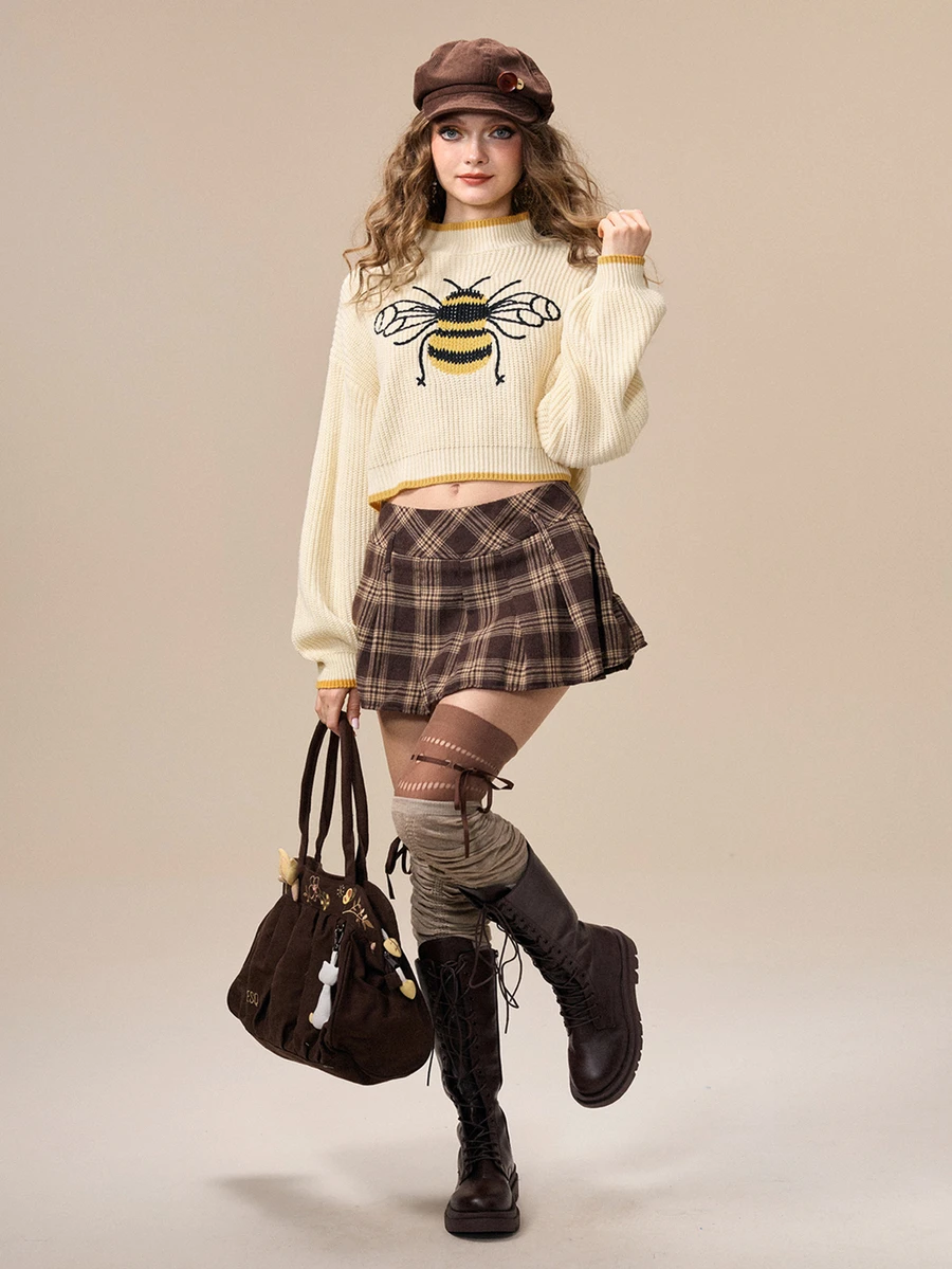 ROMWE Fairycore Women's Bee Pattern Casual Daily Long Sleeve Sweater - Apricot - View 1