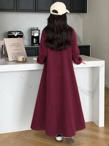 SHEIN 青少年女孩灰色休閒寬鬆圓領落肩保暖內裡加厚抓皺層次下擺洋裝，返校季、聖誕新年秋冬款 - 酒紅色 - 查看 2