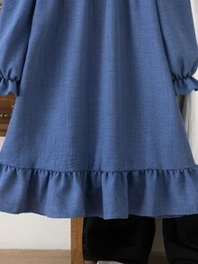 SHEIN Vintaside Kids 少女棕色溫柔風極簡制服風可愛花卉印花長袖套頭洋裝，寬鬆版型，優雅，適合外出與學校秋季穿著 - 藍色 - 查看 7