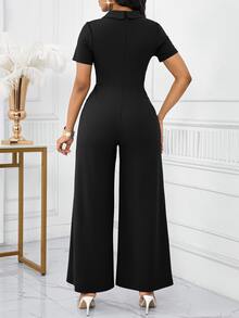 SHEIN Lady 2025新款女款交叉裹前無袖連身褲，優雅黑白配色夏季辦公穿搭，寬腿商務休閒萬聖節造型 - 黑色 - 查看 2
