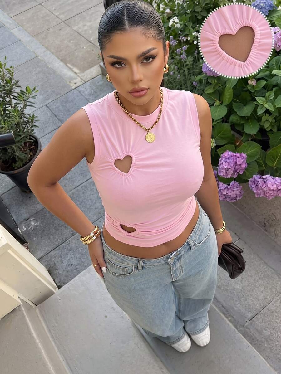 Muchica Plus Size Women Solid Color Round Neck Pleated Casual Versatile Daily Wear Top - Pink - View 1