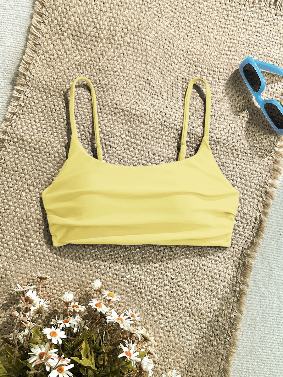 SHEIN Swim 女款淡黃色細肩帶比基尼上衣，適合夏季海灘度假，保守素色設計