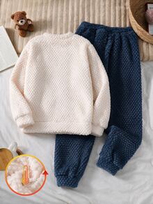 大童男孩熊刺繡毛絨家居服2件套，珊瑚絨面料柔軟蓬鬆，圓領長袖上衣搭配收口褲，休閒簡約清新風，親膚舒適寬鬆版型，兒童秋冬居家睡衣可愛百搭套裝 - 藍色 - 查看 3