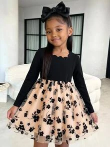 SHEIN 女童秋冬黑色拼接領拼接拼接褶皺公主洋裝，(含 )，聖誕派對洋裝黑色洋裝 - 杏色 - 查看 3