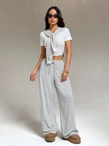 SHEIN PETITE بنطلون طويل كاجوال يومي للنساء بخصر برباط مخطط - متعدد الألوان - مشاهدة 3