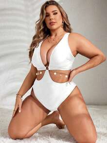 SHEIN Swim Curve Plus Size Solid Color Hollow Chain Decor One-Piece Swimsuit, Summer - White - View 3