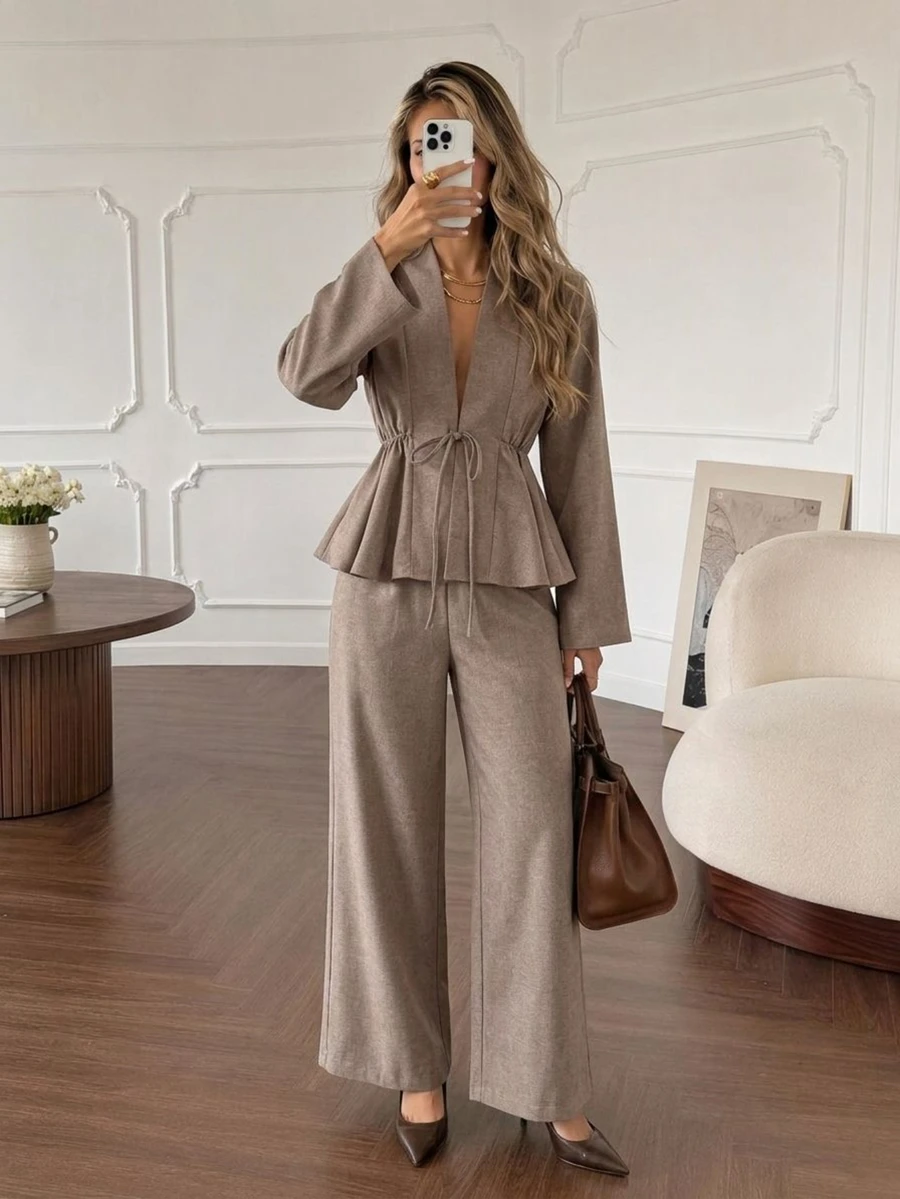 Easowa Bộ 2 món nữ thu đông màu trơn, áo dài tay xếp ly và quần, phong cách thường ngày thanh lịch lịch sự, màu taupe, phù hợp đi brunch và văn phòng - Màu Khaki - Xem 1