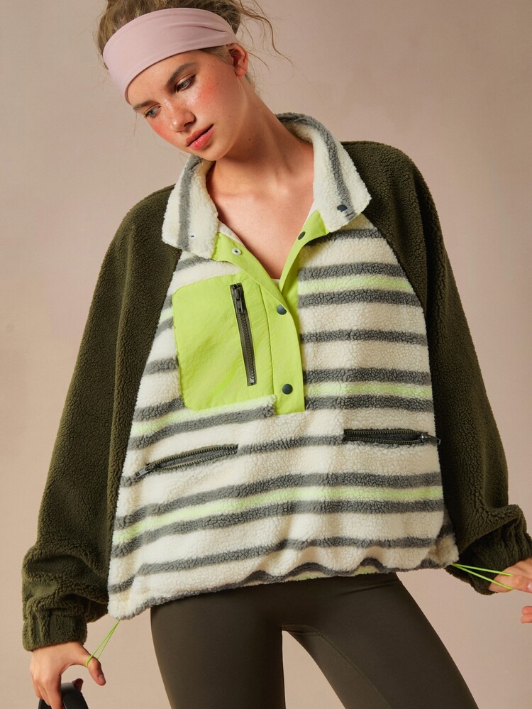 VARSIVA Jaket Wanita Lengan Panjang Longgar, Berlapisan Bulu, Model Setengah Terbuka, Warna Hijau Zaitun dengan Garis-Garis Kontras, Nyaman dan Hangat - MultiWarna - View 10